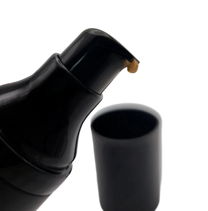 GINO MCCRAY THE PROFESSIONAL MAKE UP LIQUID FOUNDATION SPF 15 PA++ NO.02	 